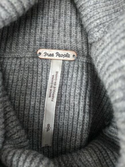 Free People Soft Structured Tunic Sweater NWT sz S - Picture 8 of 8